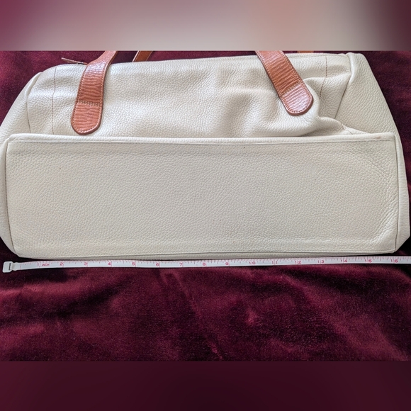 Italian Petusco Leather Hobo Handbag - Picture 9 of 12